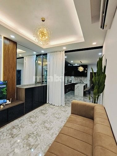 Bán căn hộ 03pn, 100m2, chung cư Sky Garden 1, giá 7 tỷ 370.