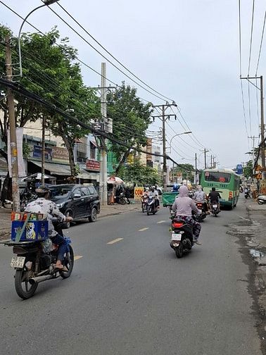 Bán nhà mặt tiền Nguyễn Duy Trinh  Tp Thủ Đức giá 27 tỷ