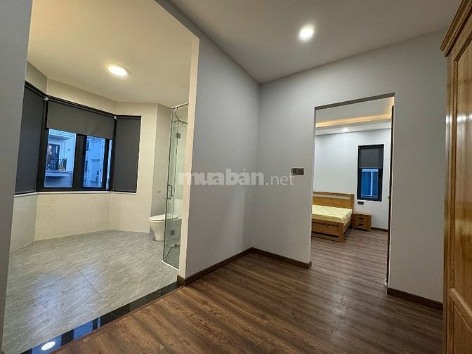 Bán Biệt Thự KDC Liên Phường DT 180m2 (10mx18m) giá 22 tỷ, sổ hồng