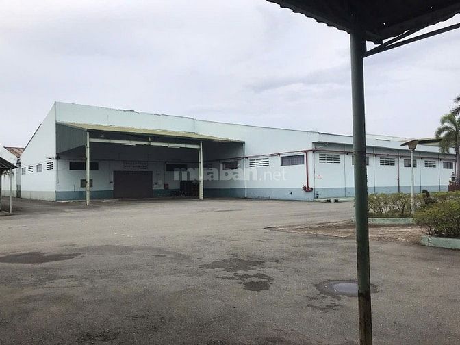 Kho xưởng cho thuê tại Bến Lức , Long An , DT: 20.000m2 , giá 950tr/th