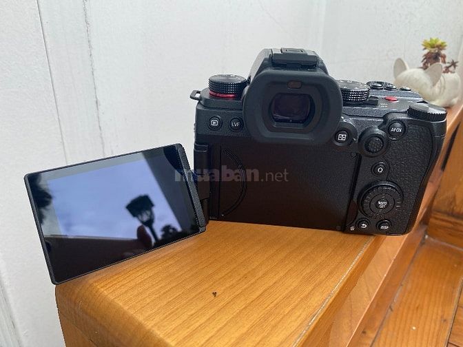 bán máy ảnh S5 II Panasonic còn nguyên zin