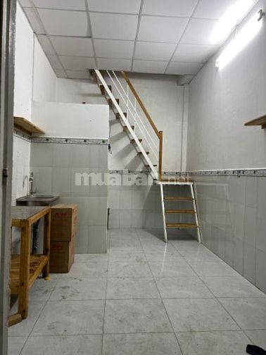 Bán gấp nhà hẻm Đường số 8 Phường Tân Quy Quận 7.Diện tích : 3x6m2   