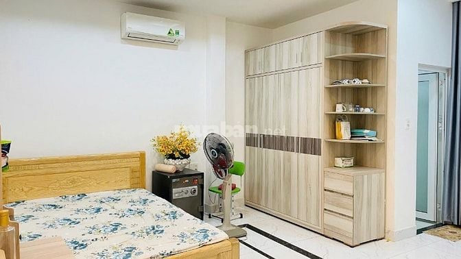 Bán gấp trước tết hẻm 10m Ni Sư Huỳnh Liên Tân Bình. 5x20 [100m2]