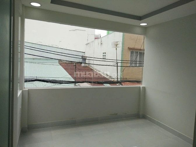 Bán nhà 2hẻm 10m Bình Thới Phường 9 Quận 11 giá 4,3 tỷ - 30,6m2