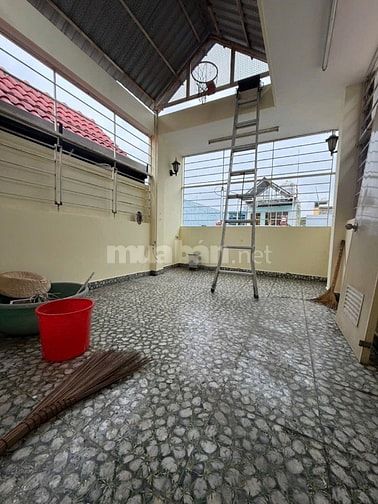 Bán nhà hẻm xe hơi Nguyễn Tri Phương, Quận 10,32m2,4 tầng.