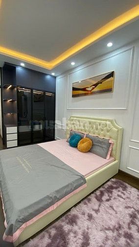 Bán nhà Q.Hoàn Kiếm ngõ nông đẹp, 31m2 x 5 Tầng !! 5,75 Tỷ