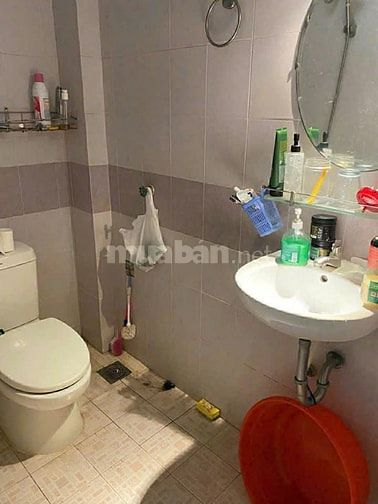 Bán lỗ nhà Lê Văn Sỹ, p.13, Quận 3. Giá 2,88 tỷ/48m2, hẻm 5m rộng rãi