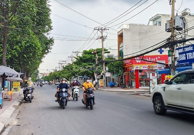 Cho thuê nguyên căn nhà mặt tiền 100m² Bình Lợi