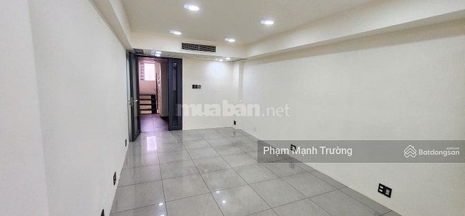 Tòa nhà 300m2 - 7 tầng thang máy - số 34 hậu giang - có máy lạnh & máy