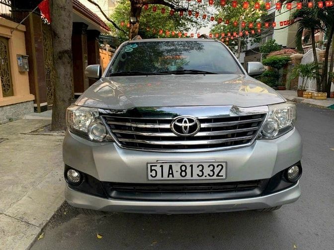 Bán xe Toyota Fortuner bản V full đời cuối 2014