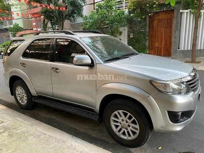 Bán xe Toyota Fortuner bản V full đời cuối 2014