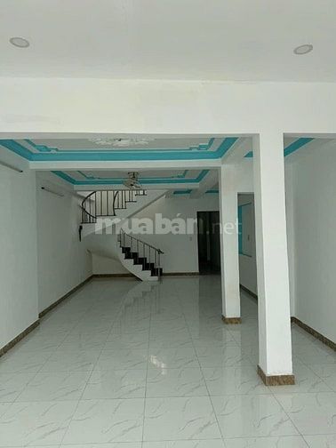 Bán Nhà Phú Hữu Cách Quận 2 10 Phút ,107,2m², MT Lý Thái Tổ – Giá 4tỷ6