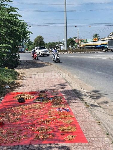 Bán Nhà Phú Hữu Cách Quận 2 10 Phút ,107,2m², MT Lý Thái Tổ – Giá 4tỷ6