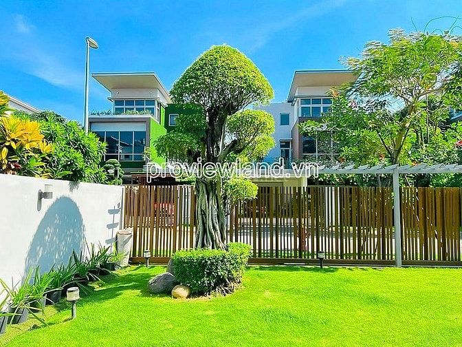 Bán biệt thự tại Riviera Cove Quận 9 gồm 1 trệt 2 lầu, 16x31m đất