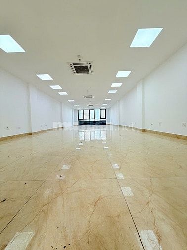 Bán tòa nhà văn phòng mặt phố Trần Vỹ, Cầu Giấy, 136m2, 9T, mt 5.5m.