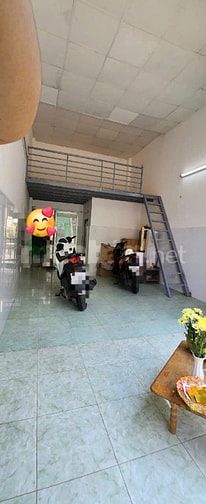 Nhà mặt tiền 30m2, đường nhựa 10m RẤT SẦM UẤT