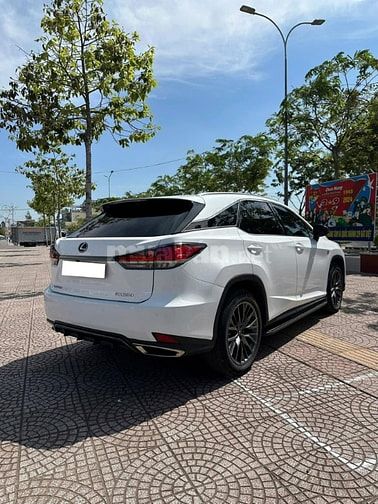 Lexus RX300 Fsport sản xuất 2021, lăn bánh hơn 2 vạn Km, tên công ty. 