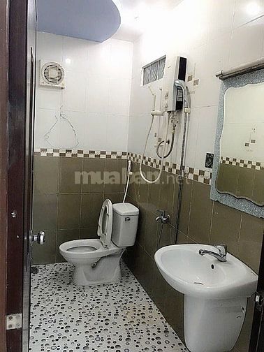 5 tầng Dương Bá Trạc P1 Q8 3PN, 3WC, 3ML, 3 máy nước nóng gần cầu NVC