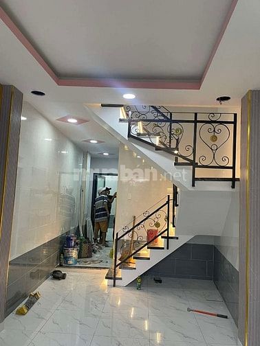 Bán Nhà Đẹp Quận 8, 30M2, 3PN, Mới Ở ngay, Ko quy hoạch, nhỉnh 3 tỷ