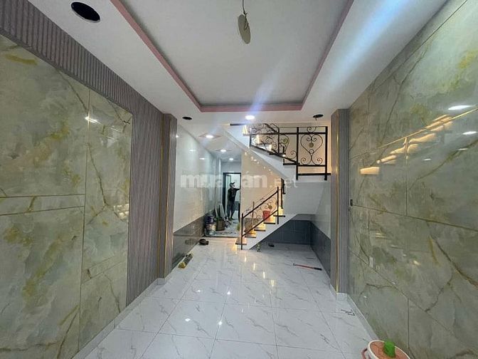 Bán Nhà Đẹp Quận 8, 30M2, 3PN, Mới Ở ngay, Ko quy hoạch, nhỉnh 3 tỷ