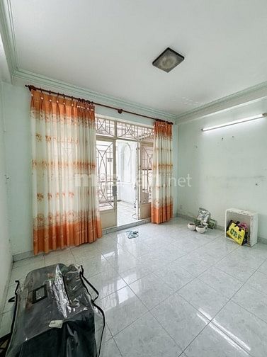 Bán nhà CMT8 - Q.10 - 4PN - 5WC - giá 6,99 tỷ