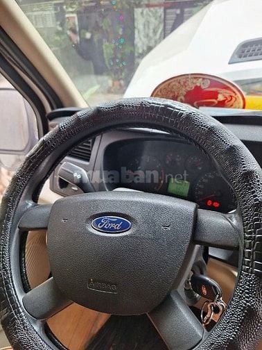 Bán xe Ford Transit 2018 bản trung, giá 418 triêu