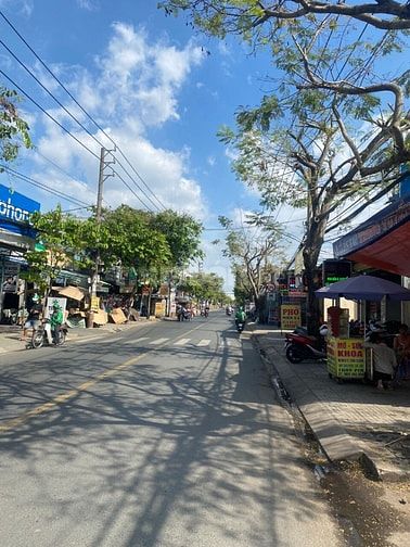 Bán gấp khuôn đất diện tích khủng MT Tỉnh lộ 10, P.Tân Tạo, Bình Tân.