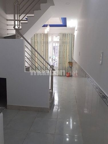 Cho thuê nhà hem 360 Phạm Hữu Lầu, 3x10m, dtsd 90m2, 1 trệt 2 lầu