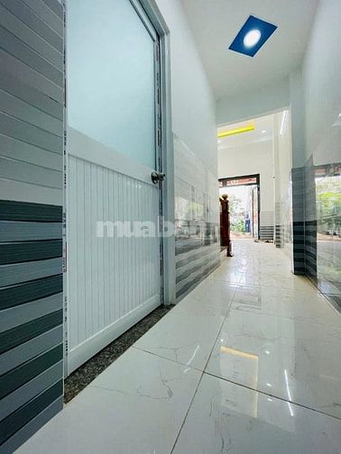 Nhà bán gấp gần chợ Thới Tứ 60m2 giá 900tr -sổ hồng riêng