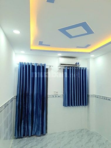 Nhà đẹp, sát MT, Hẻm 690 Nguyễn Duy, P12,Q8. 5,7m/NHx5,8m,1trệt, 1lầu.