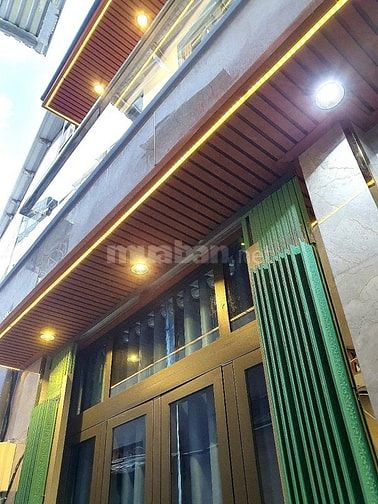 Nhà đẹp, sát MT, Hẻm 690 Nguyễn Duy, P12,Q8. 5,7m/NHx5,8m,1trệt, 1lầu.