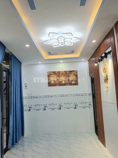 Nhà đẹp, sát MT, Hẻm 690 Nguyễn Duy, P12,Q8. 5,7m/NHx5,8m,1trệt, 1lầu.