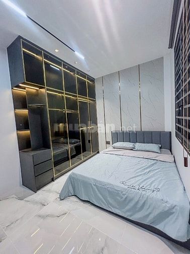 Cho thuê nhà  mới hoàn thiện 4PN 4WC, 234m2, tại VietSing - phú chánh 