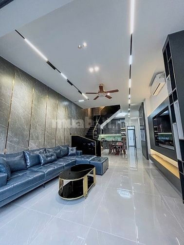 Cho thuê nhà  mới hoàn thiện 4PN 4WC, 234m2, tại VietSing - phú chánh 