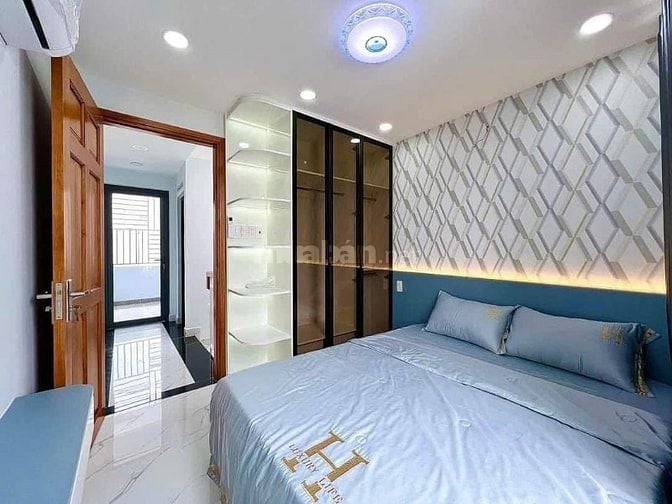 Nhà 52m2 Trần Hưng Đạo, gần CA Thành Phố. Giá 7 tỷ 750. Xây 4 lầu.