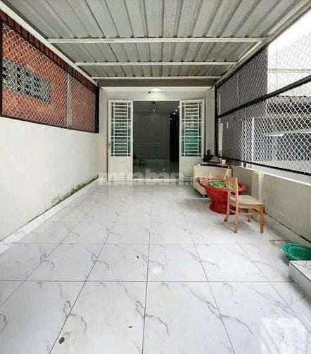 Chính chủ cần bán gấp nhà cấp 4 , DT: 62m2 ở Tân Xuân 6 SHR 780 triệu