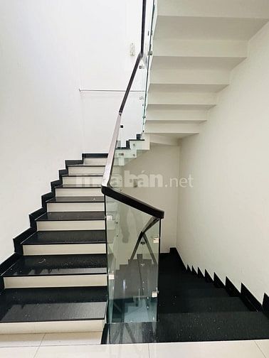 Bình Thạnh hẻm xe hơi, khu an ninh, nở hậu đẹp, DT 80m2,nhà mới ở ngay