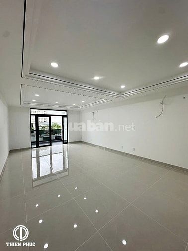 Bán nhà mặt tiền chợ Bình Khánh đường Phạm Văn Ngôn Quận 2 cũ 68.8m2