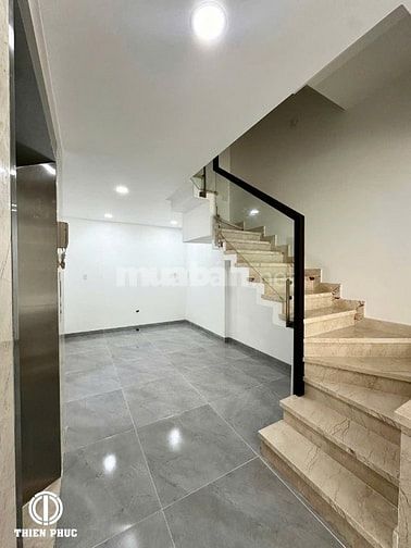 Bán nhà mặt tiền chợ Bình Khánh đường Phạm Văn Ngôn Quận 2 cũ 68.8m2