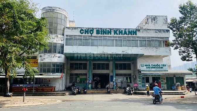 Bán nhà mặt tiền chợ Bình Khánh đường Phạm Văn Ngôn Quận 2 cũ 68.8m2