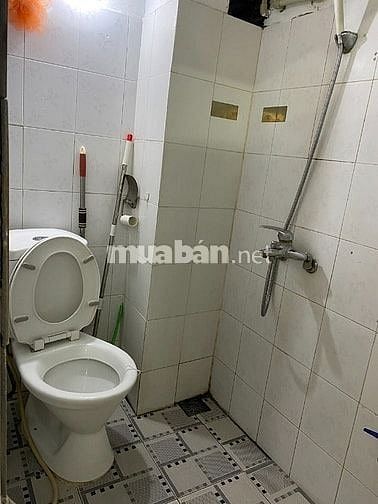 Chính chủ cho thuê phòng phố Xã Đàn, Đống Đa, sử dụng 40m2 khép kín