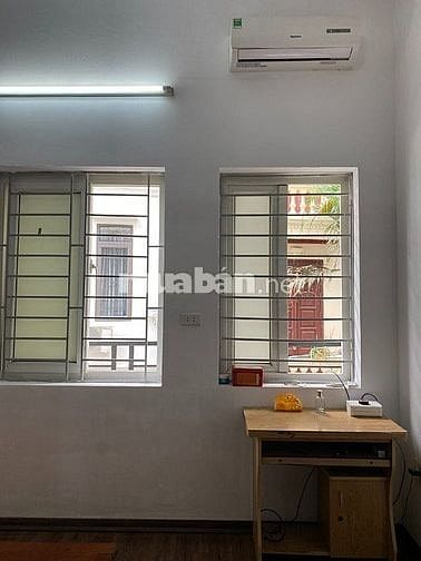 Chính chủ cho thuê phòng phố Xã Đàn, Đống Đa, sử dụng 40m2 khép kín