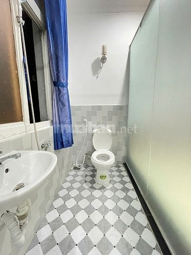 Phòng 30m2 Full Nội Thất, có cửa sổ Lớn Tại đường Trần Thị Liền Khu B 