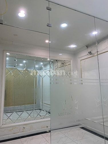 Cho thuê nhà MT Nguyễn Trị Phương P.8 Quận 10 giá 70 triệu – 67,5m2