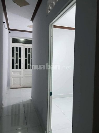 Bán nhà sổ chung 1 lầu 650 triệu khánh bình tân uyên