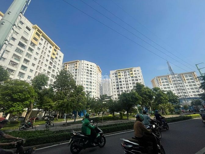 Bán căn Shophouse chung cư Phú Thọ, Quận 11, 65m2, 2PN, 5.1 tỷ, sổ hồn