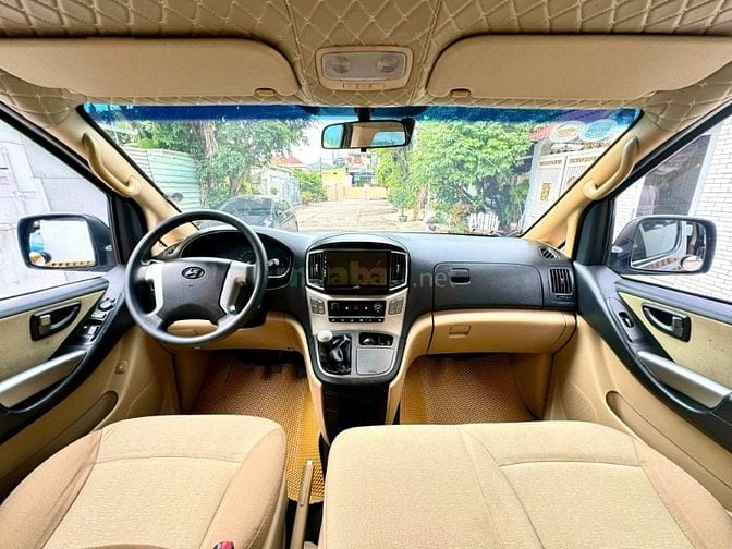 HYUNDAI STAREX 2017 - xe gia đình - 1 chủ - full zine theo xe