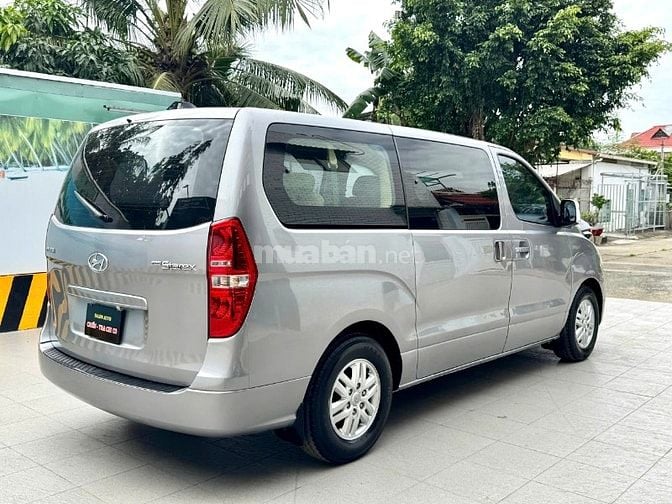 HYUNDAI STAREX 2017 - xe gia đình - 1 chủ - full zine theo xe