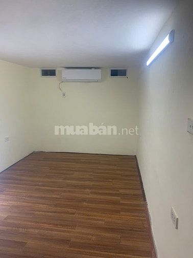 Bán nhà ngõ Khâm Thiên Đống Đa, mặt tiền 3,5m, cách phố 30m