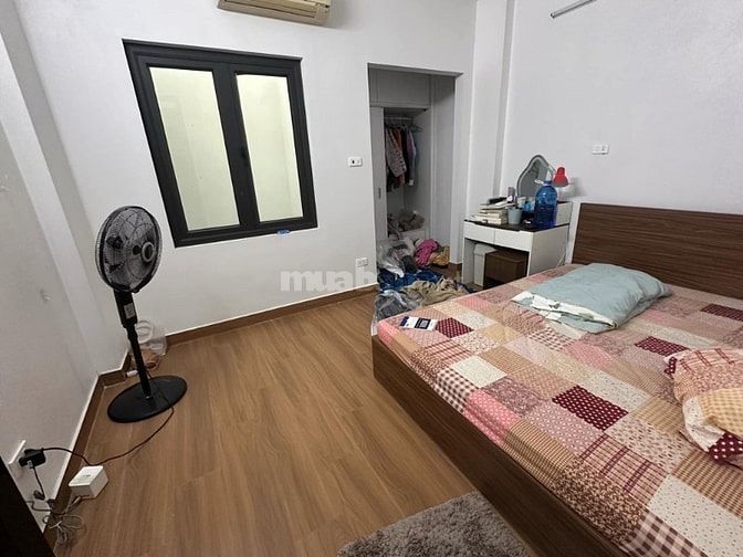 Mỹ Đình, nhà đẹp, dân xây 42m2, lô góc,2 thoáng, oto 50m 8.2tỷ